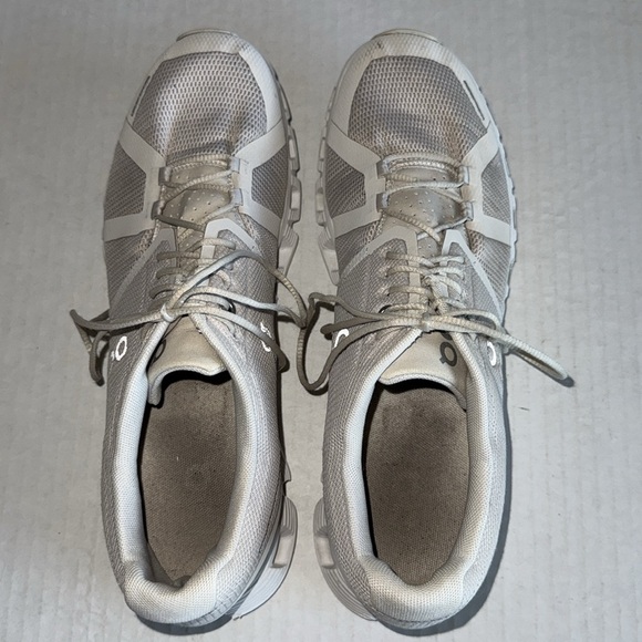 On Running Cloud Sneakers - Picture 11 of 13
